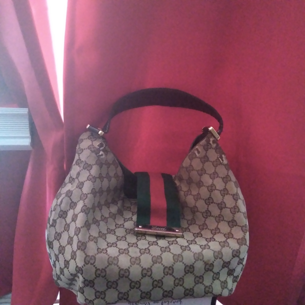 Gucci Beige GG Supreme Canvas Hobo with Green and Red Web Stripe